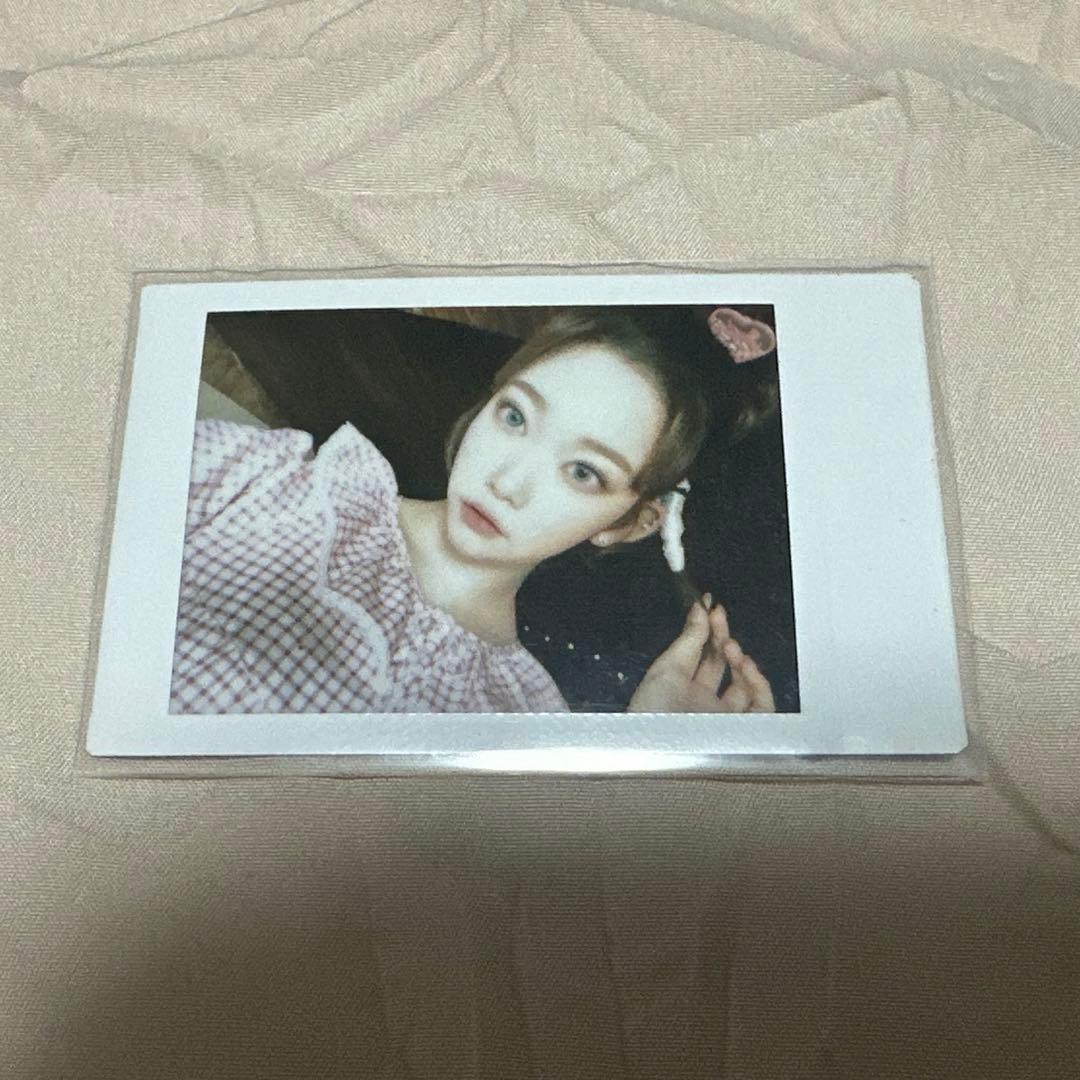 billlie ツキ ポラロイド タワレコ