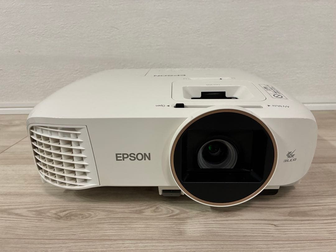 【ジャンク品】EPSON EH-TW5650 プロジェクター本体