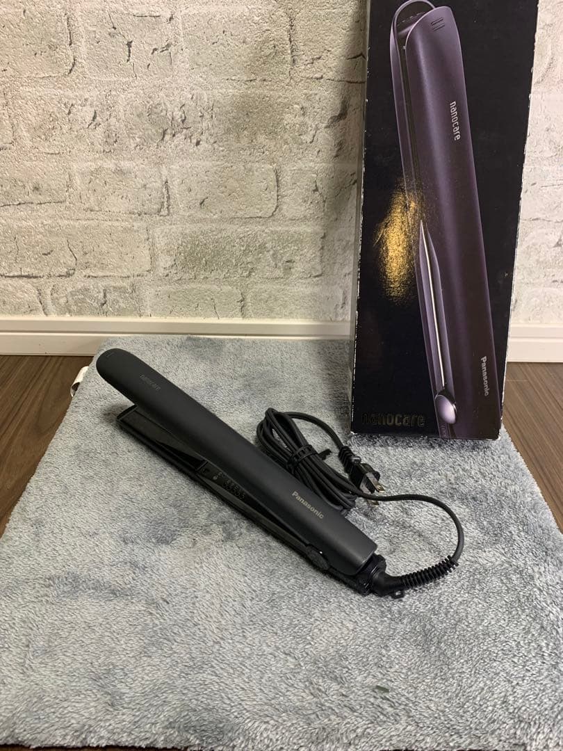 【比較的美品】Panasonicナノケアストレートヘアアイロン　 EH-HS0J