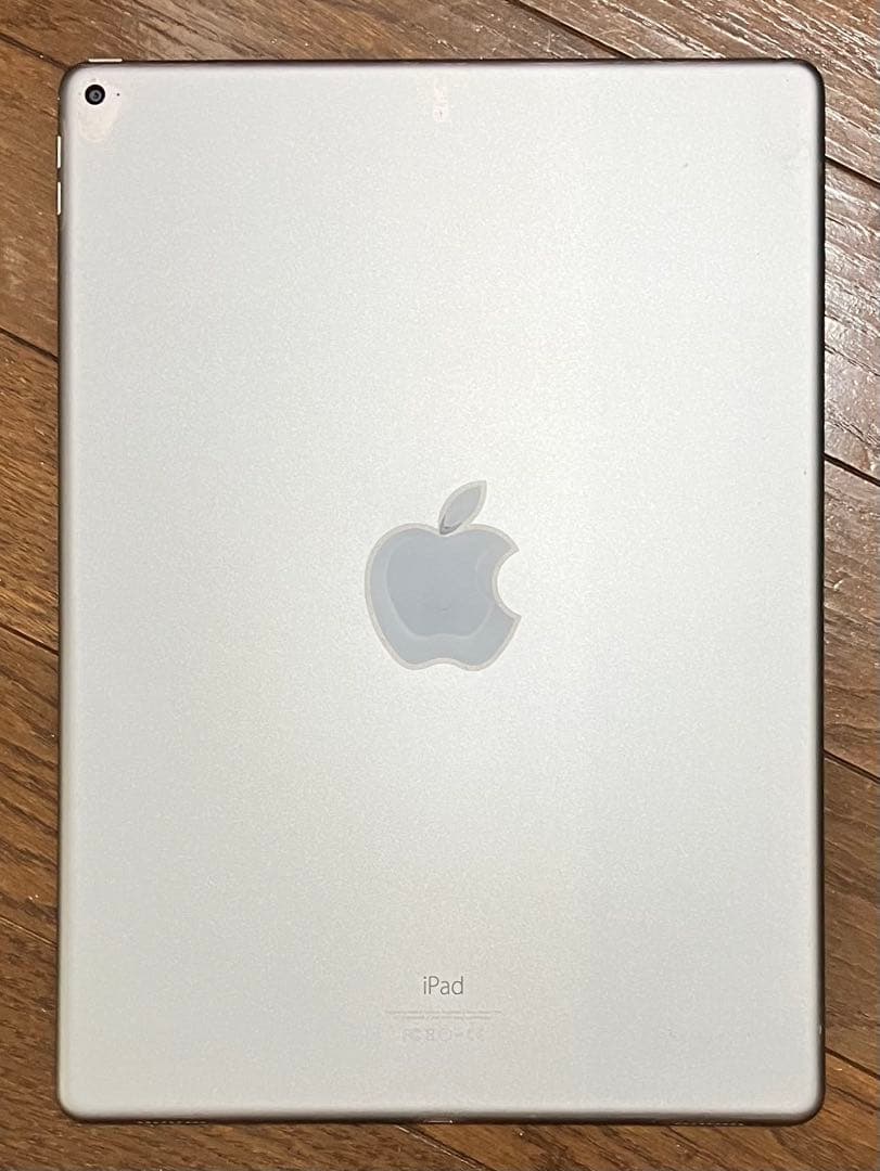iPad Pro (12.9インチ)(第一世代) 32GB シルバー