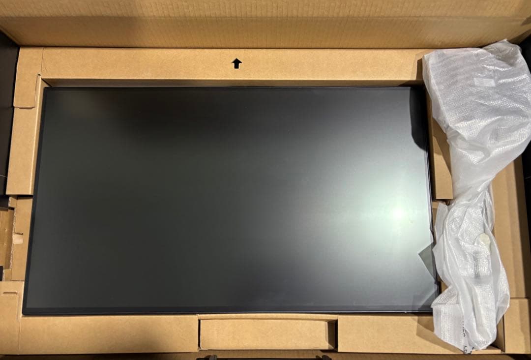 Dell U2422HE 23.8インチ USB-C HUB モニタ− ⑥