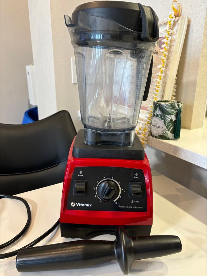 Vitamix Pro300プロフェッショナルシリーズ ミキサー ブレンダー2Ｌ