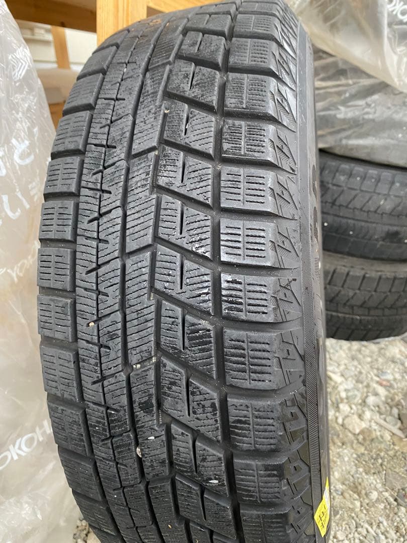 195/65R15スタッドレスタイヤ・ホイールセット ヨコハマ