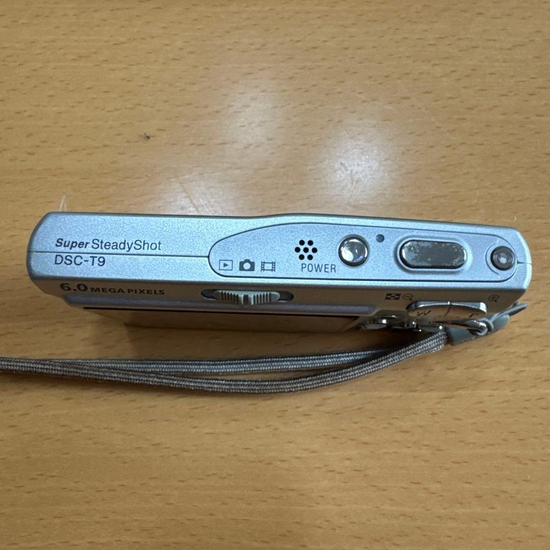 デジタルカメラ SONY Cyber-shot DSC-T9