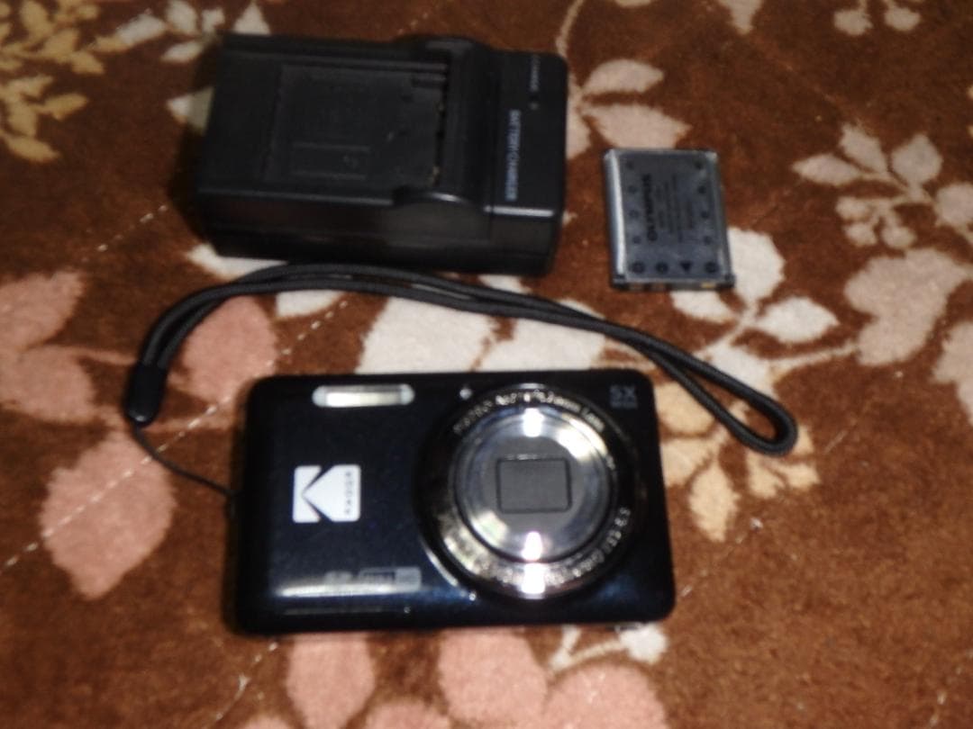 動作品 コダック PIXPRO FZ55　デジタルカメラ 難あり