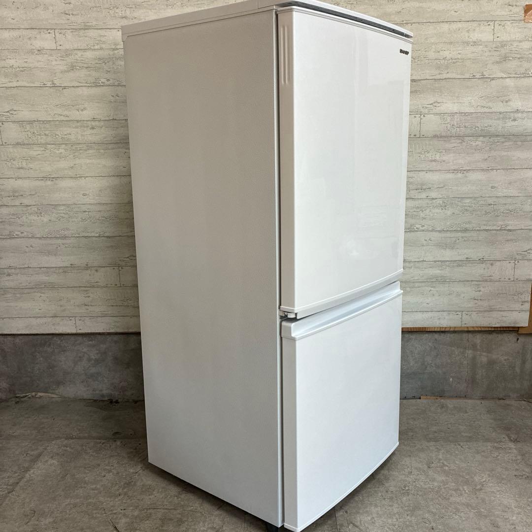 SHARP 冷蔵庫　SJ-D14FJ-W