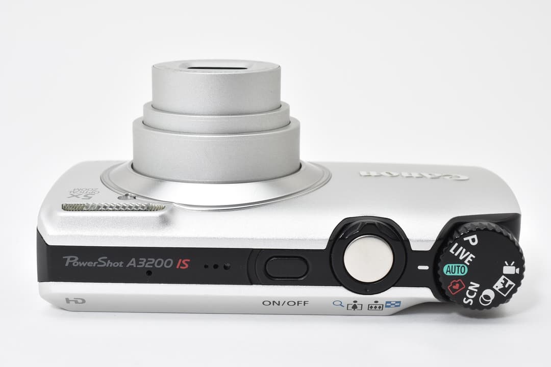 CanonPowerShotA3200ISシルバーPC1590 0236