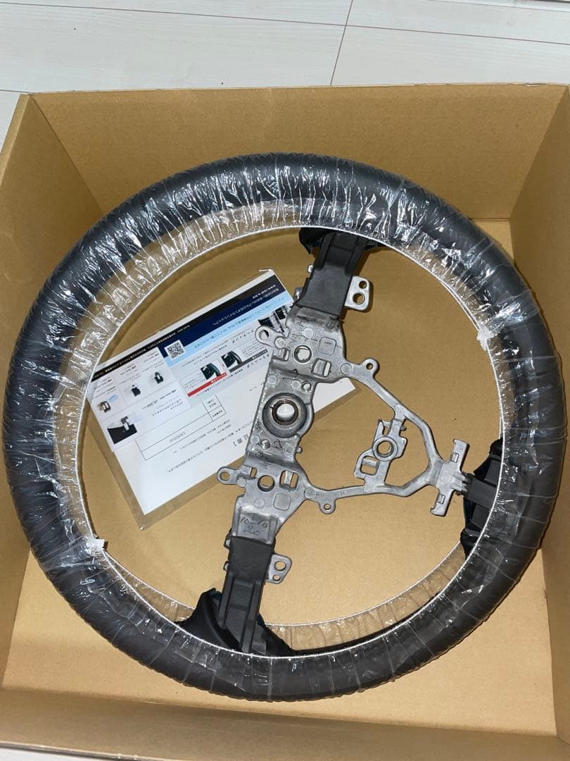 ジムニーシエラ　ハンドル　純正　新車外し