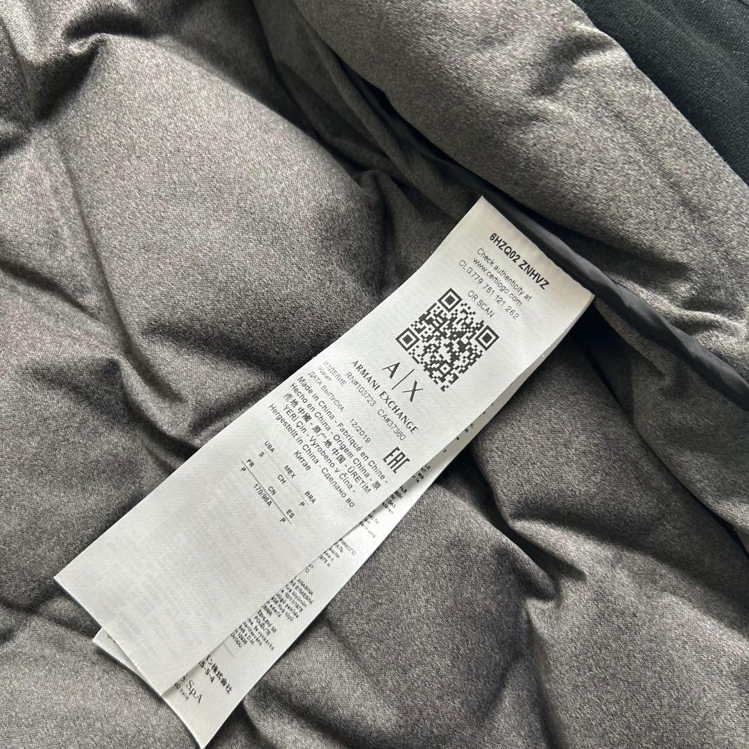 ARMANI EXCHANGE ダイヤモンド　キルティング　ダウンベスト