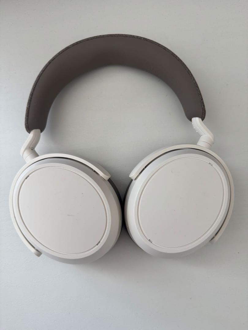 Sennheiser MOMENTUM4 ワイヤレスヘッドホンホワイトケース付き