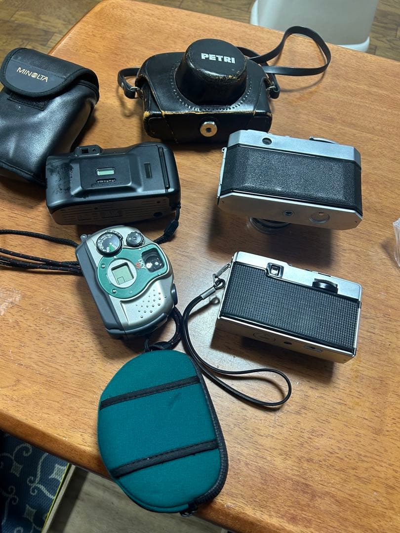フィルムカメラセット PETRI Olympus Canon4個まとめ
