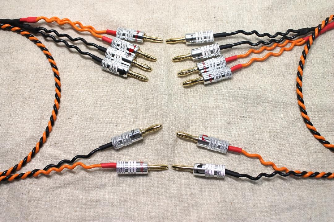 BELDENベルデン9497 2ｍ2本　バイワイヤリング　バナナプラグ付