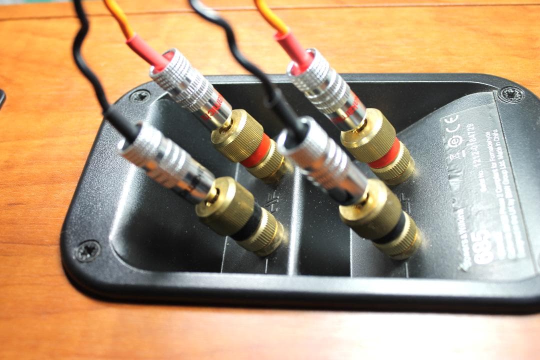 BELDENベルデン9497 2ｍ2本　バイワイヤリング　バナナプラグ付