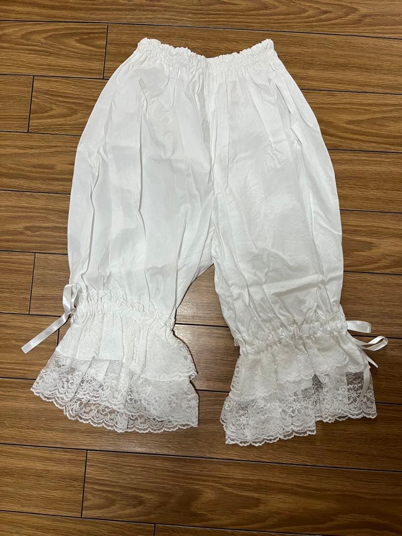 新品未使用品 タグ無し メタモルフォーゼ ラッセルレースドロワーズ ロング 白