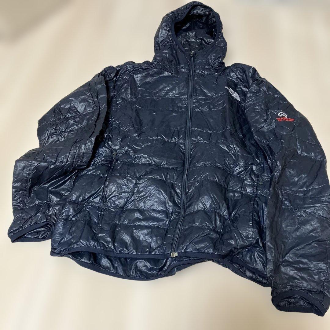ノースフェイス　ライトヒートフーディーダウンジャケット　M