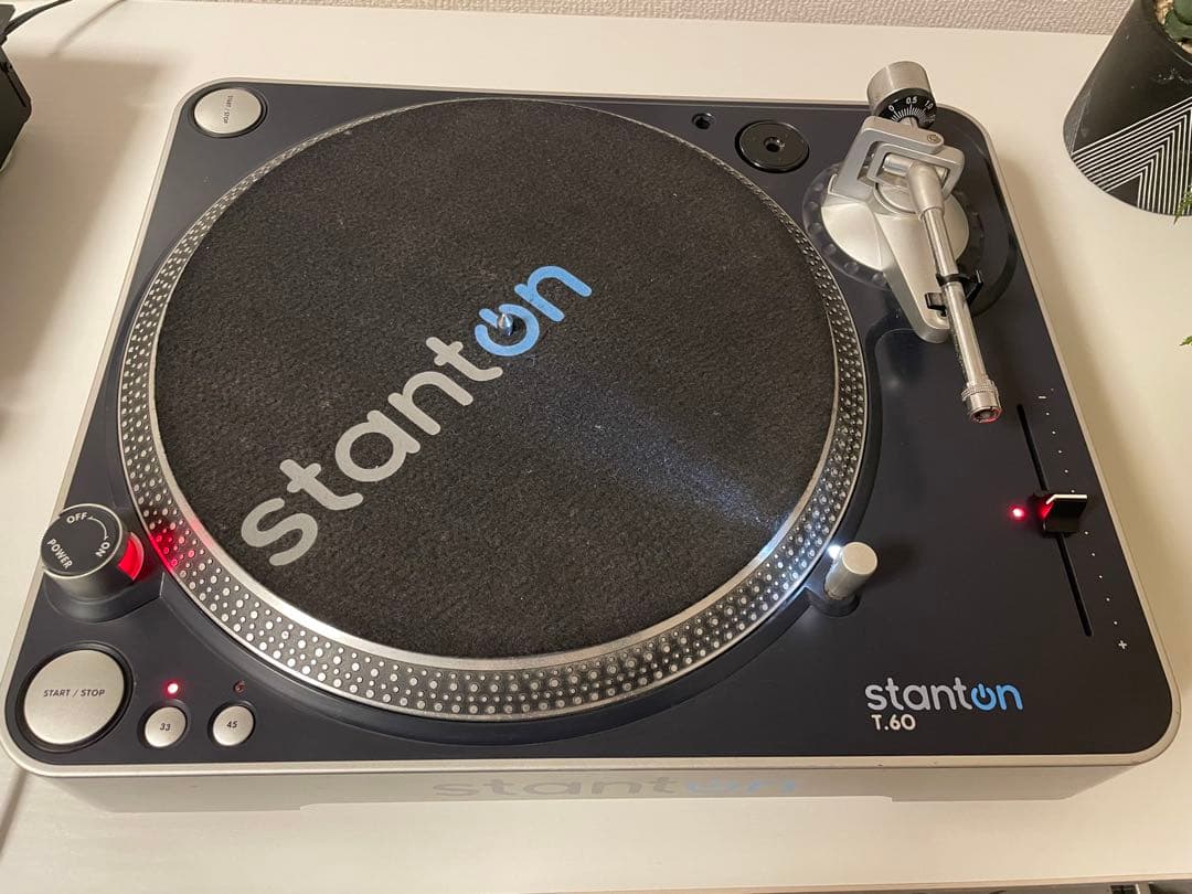 stanton T.60ターンテーブル