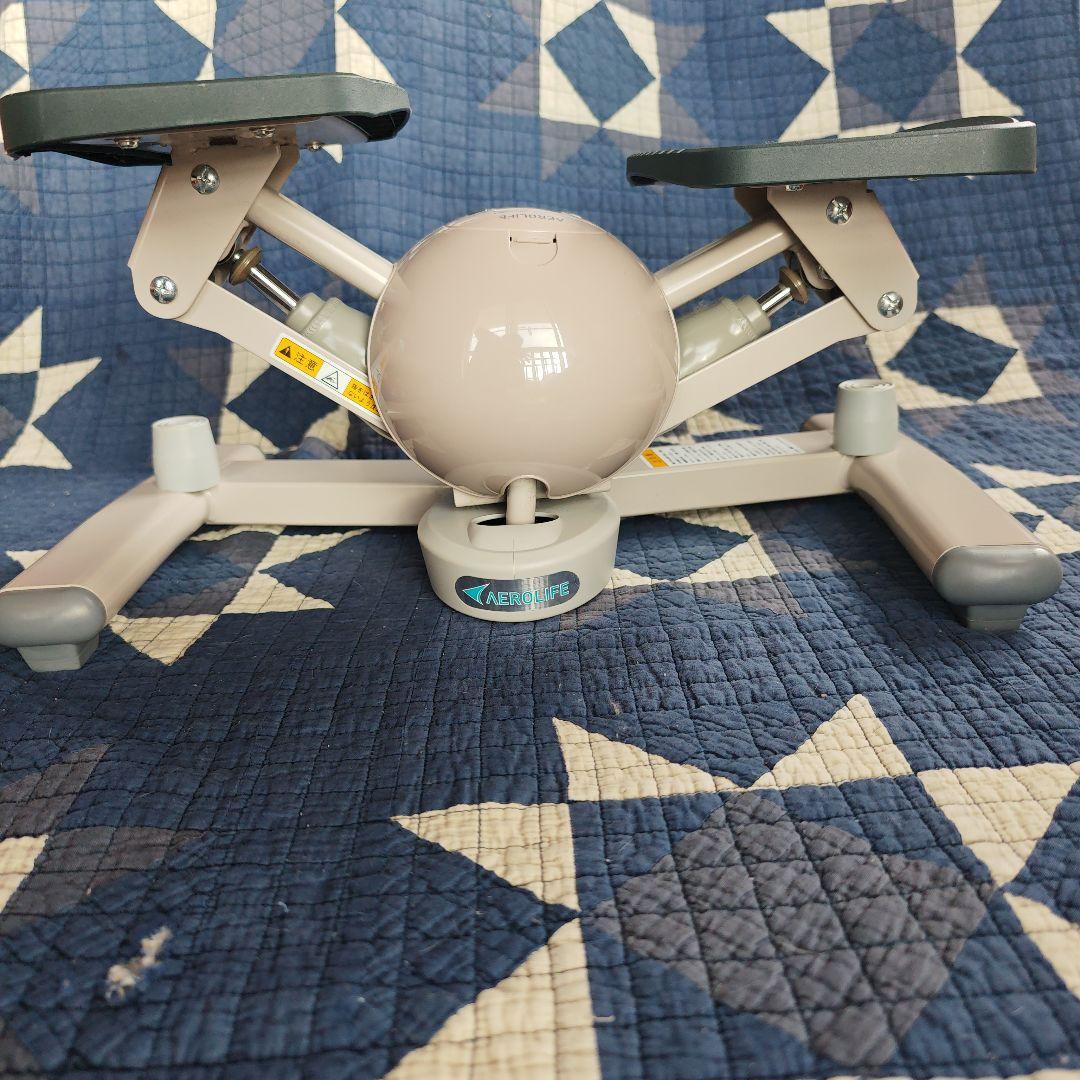 美品　AEROLIFE　コアビクサー　モダンロイヤル　ステッパー滑り止めは未開封