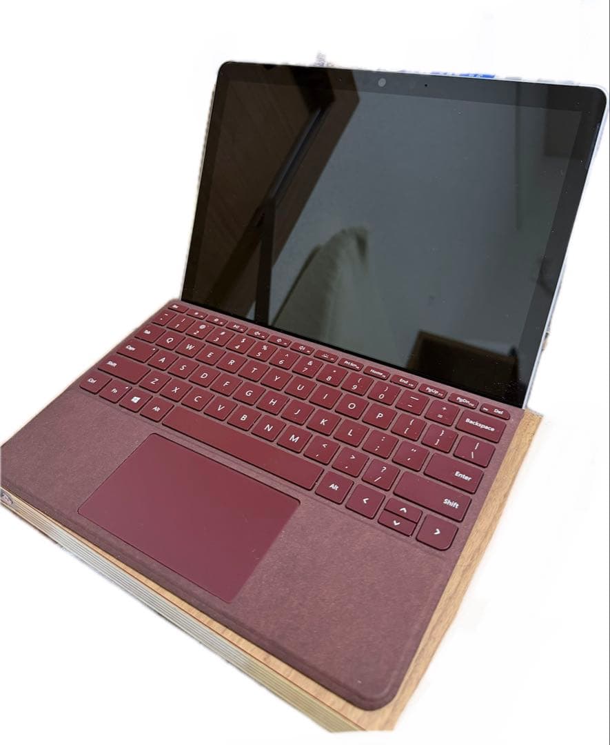 【美品】Surface Go 2＋タイプカバー＋USBハブ