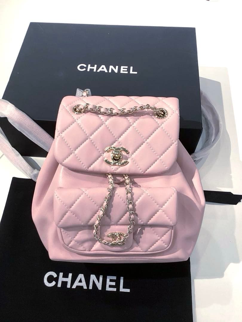 シャネル　チェーンミニバックパック　ピンク　ノベルティ