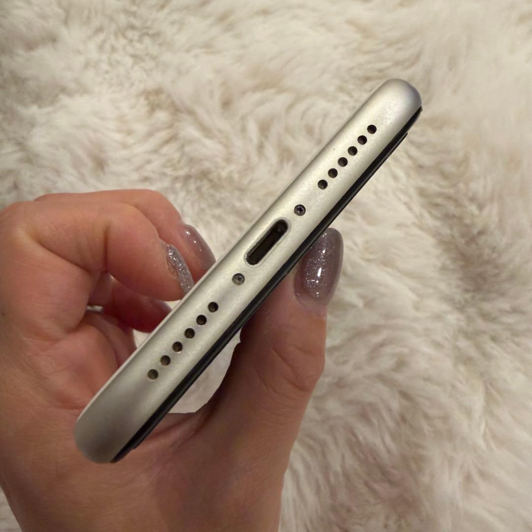 美品★Apple iPhone 11ホワイト白128G