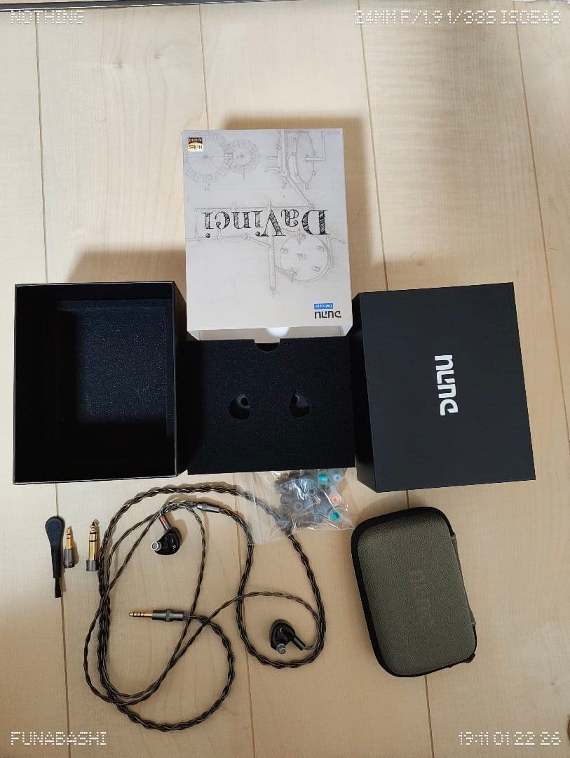 イヤホン DUNU x Gizaudio DaVinci