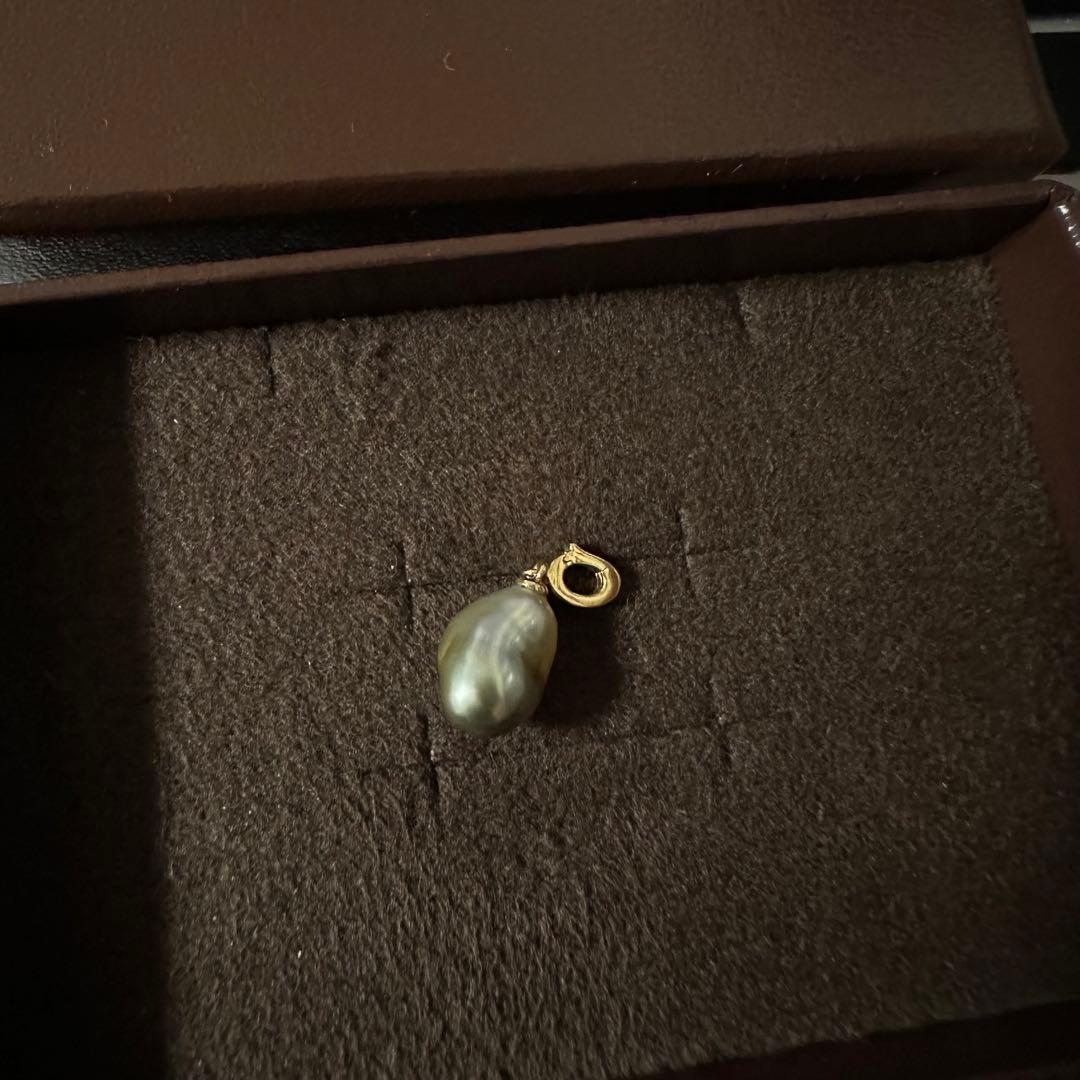 タヒチケシパール　ネックレスチャーム　ペンダント