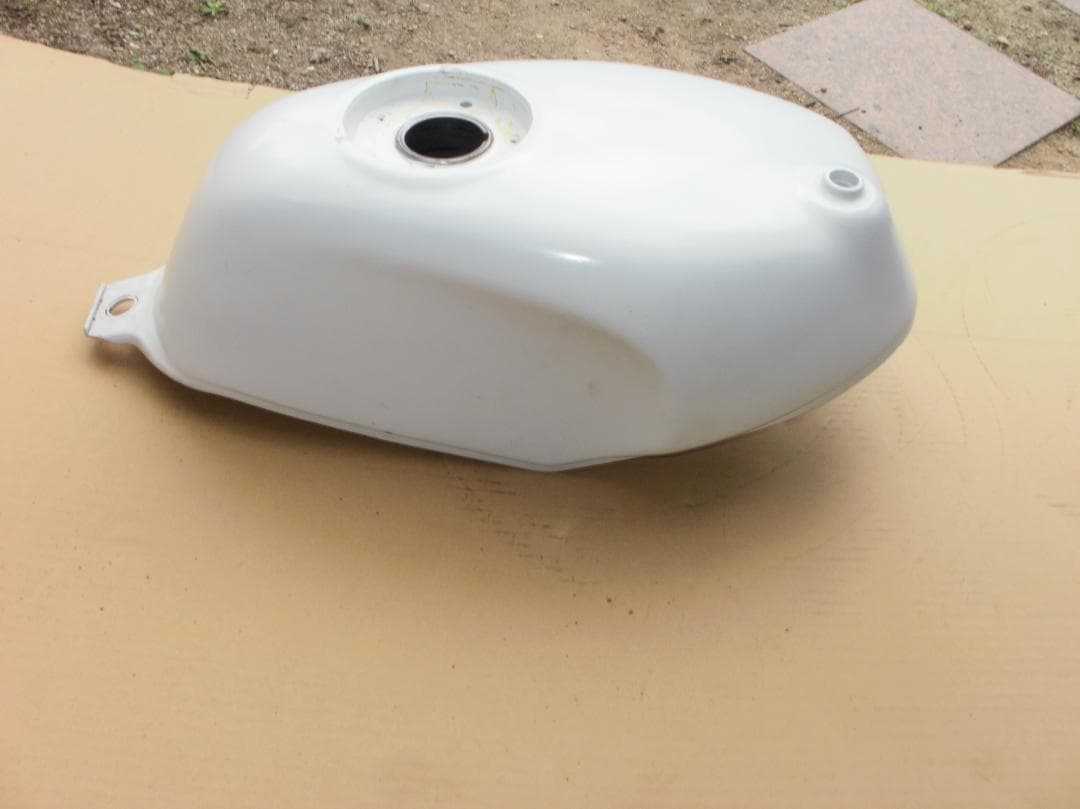 NSR50のガソリンタンクです