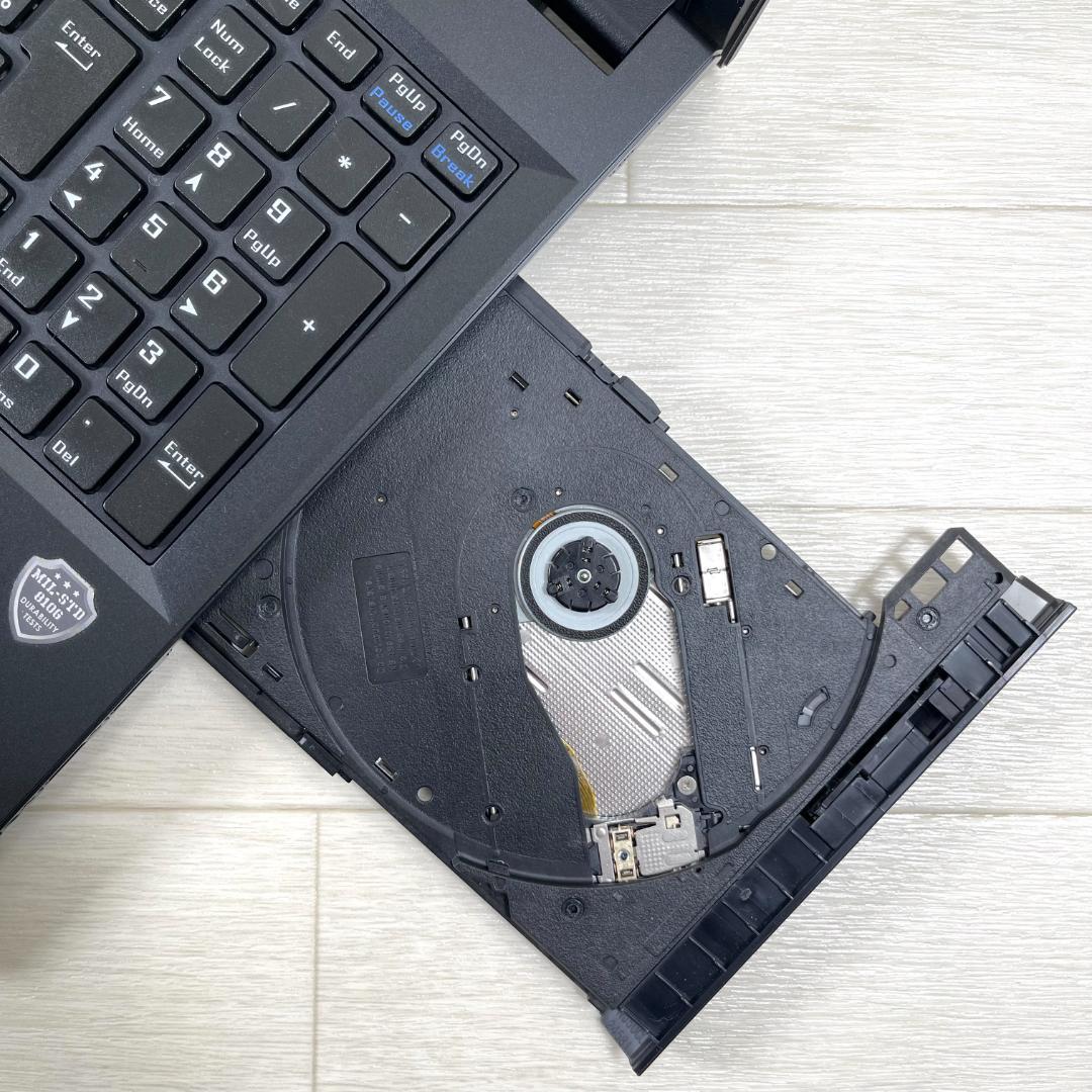 iiyama 第10世代 i7 高速SSD＋HDD メモリ16 ノートパソコン