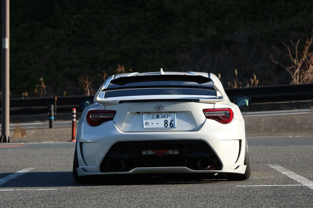 86 kuhl リアバンパー