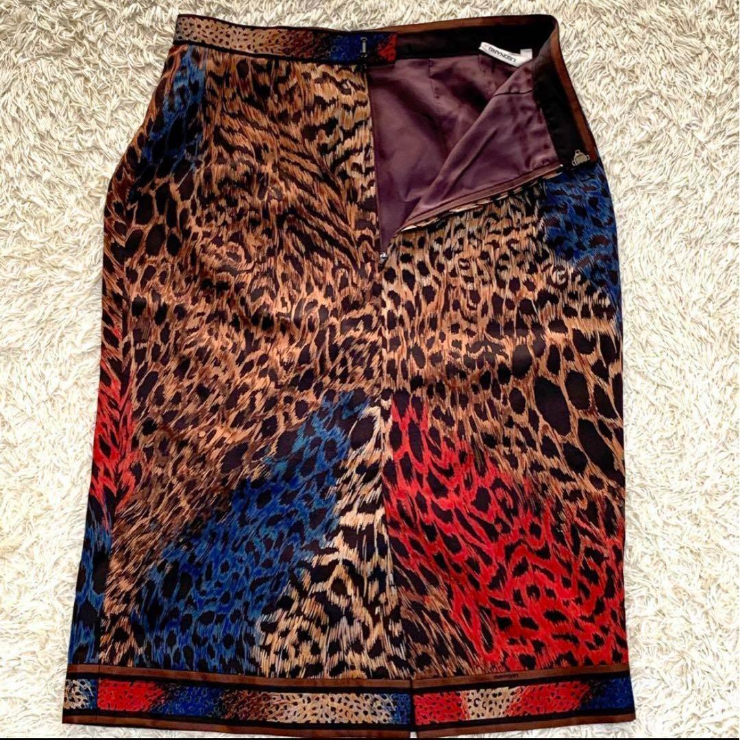 LEONARDレオナール　豹柄　絹シルク ノーカラー上下セットアップ　レオパード