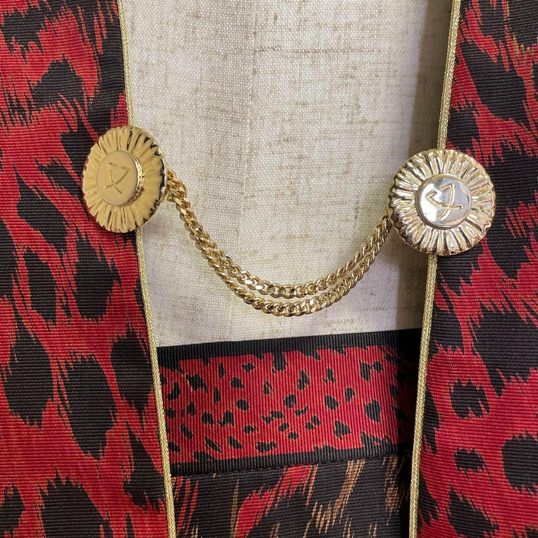 LEONARDレオナール　豹柄　絹シルク ノーカラー上下セットアップ　レオパード