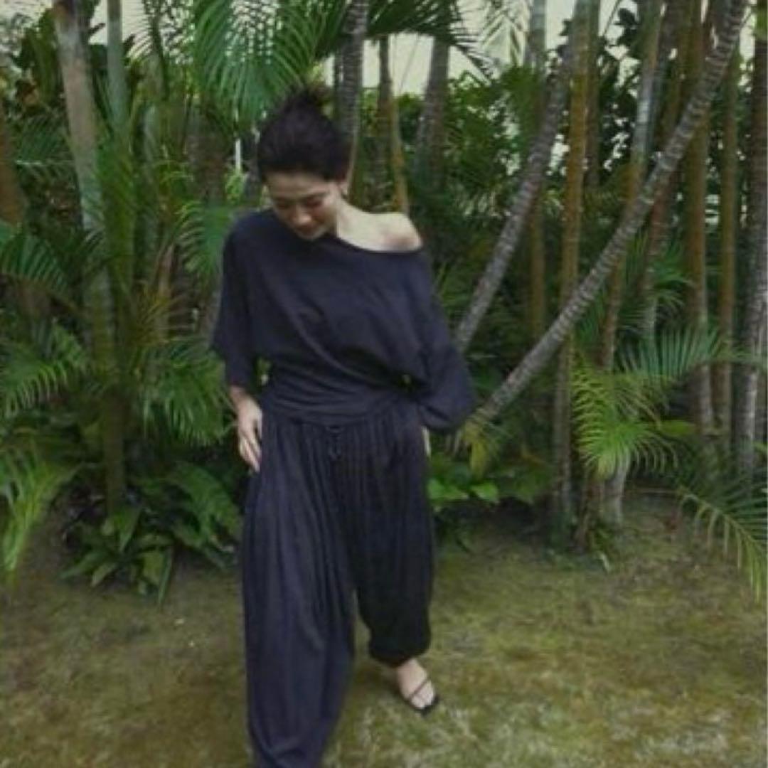 あかね　エトレトウキョウ　パンツ　タンク