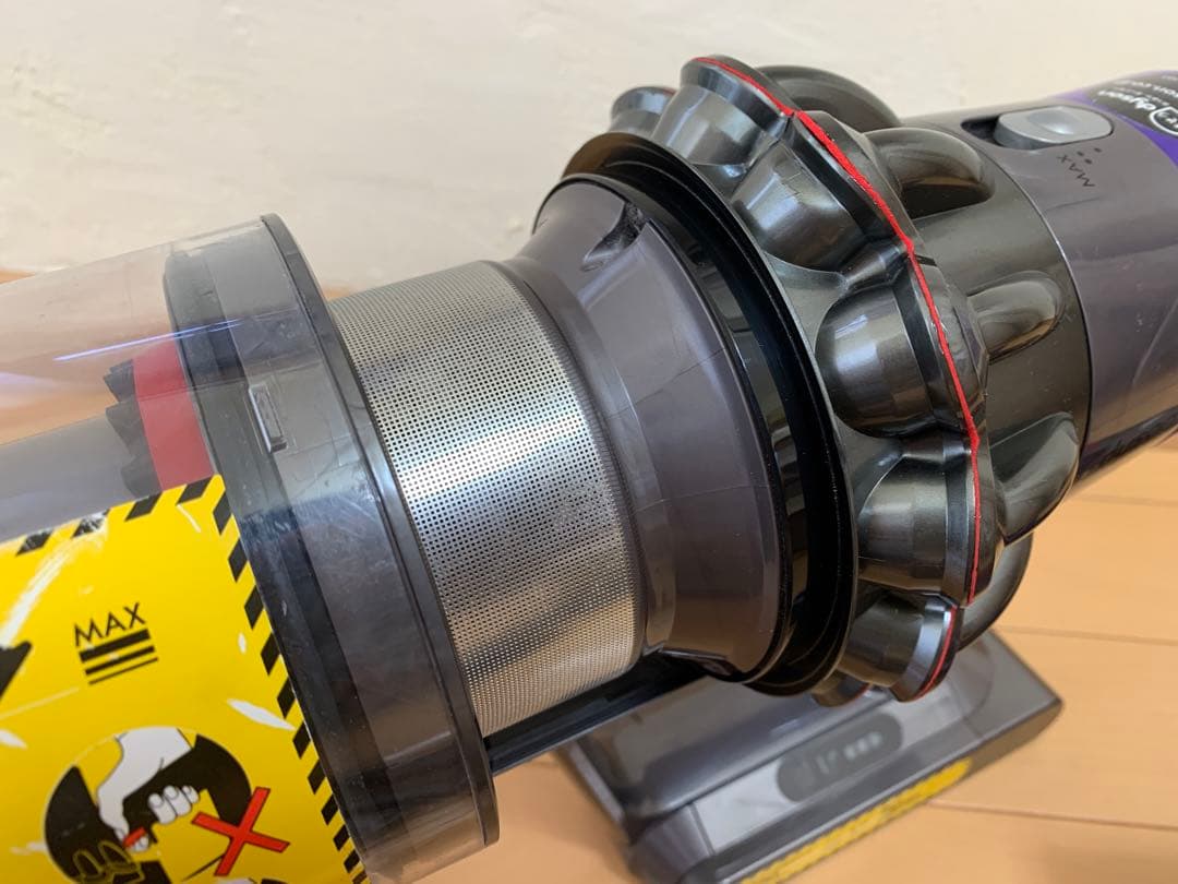 【チョク】Dyson Cyclone V10 Fluffy 掃除機