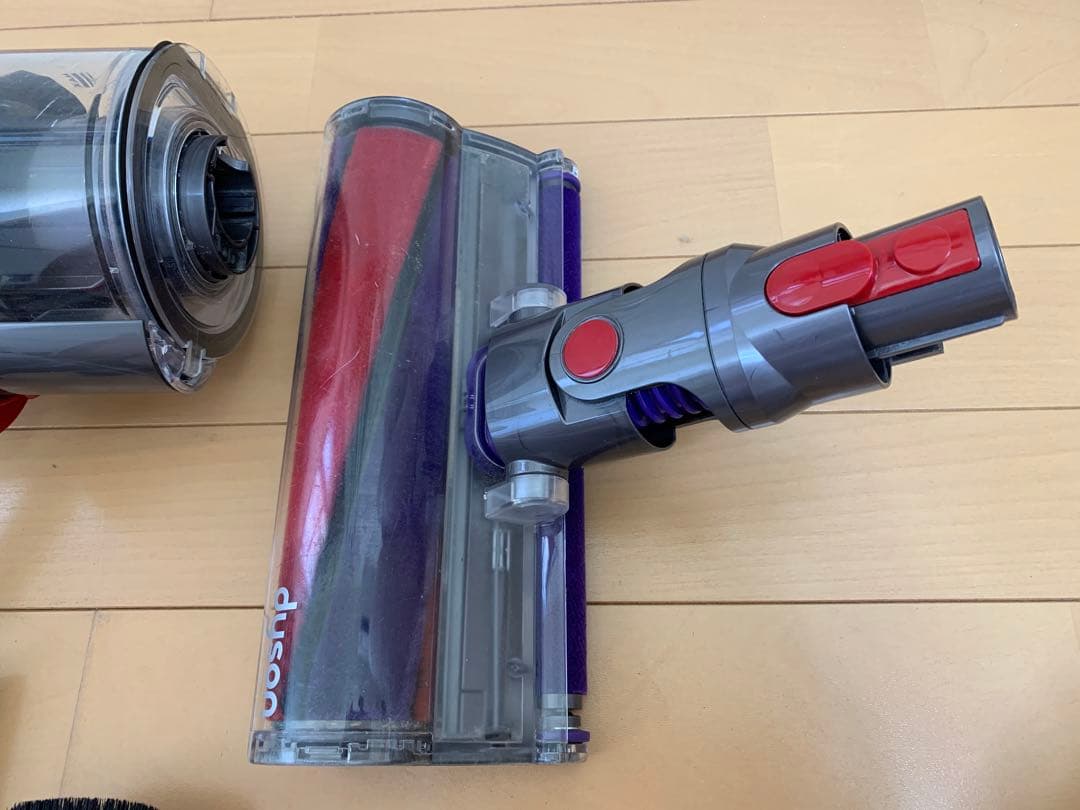 【チョク】Dyson Cyclone V10 Fluffy 掃除機