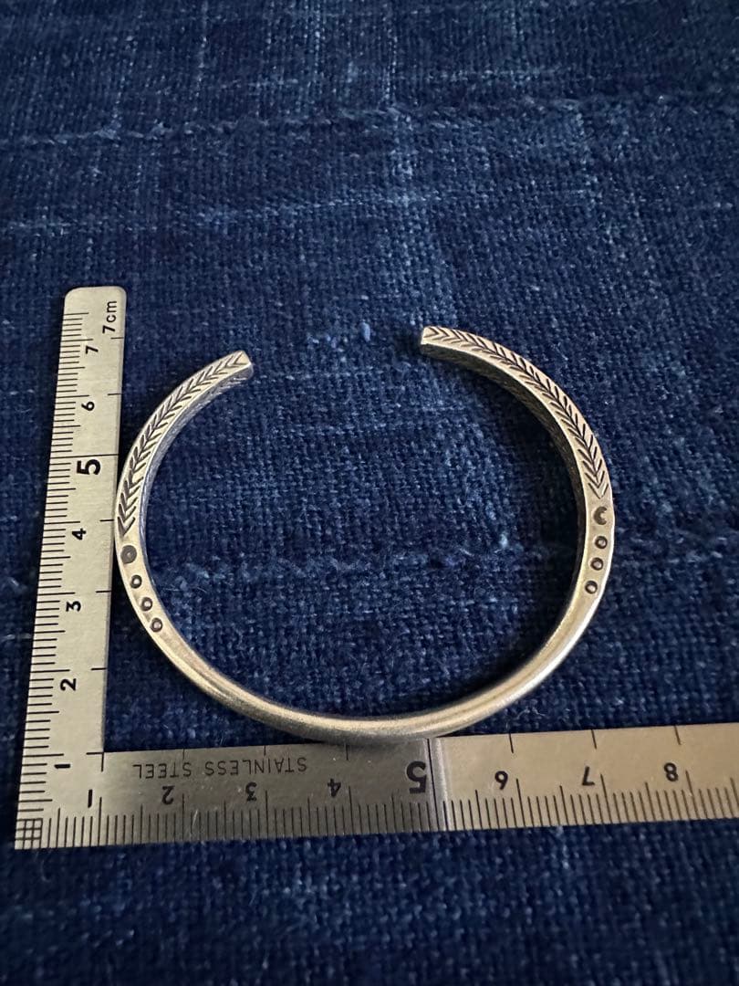 12カレン族、首長族、カレンシルバー、純銀、タイ　チャトチャックマーケット