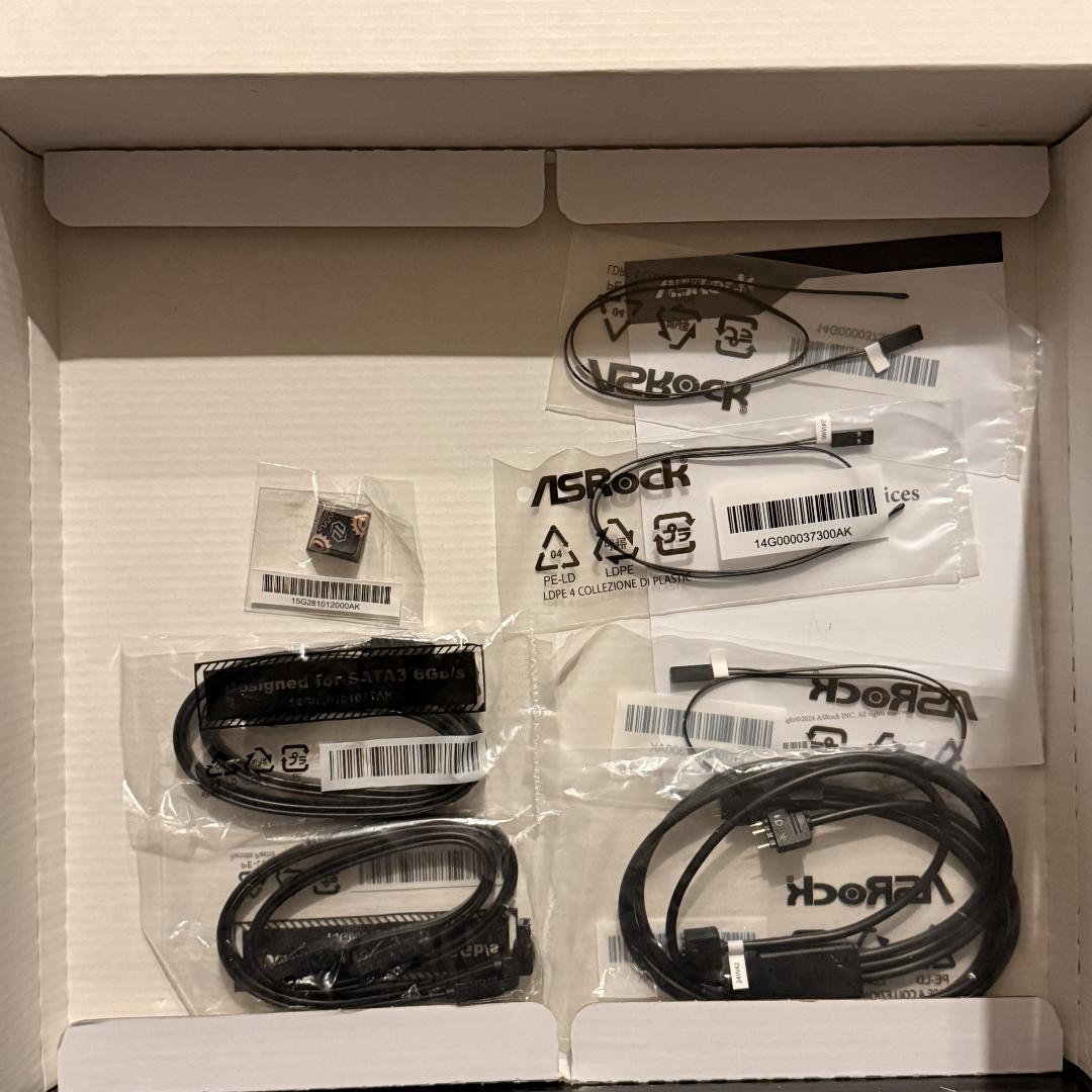 ASRock X870E TAICHI Lite マザーボード