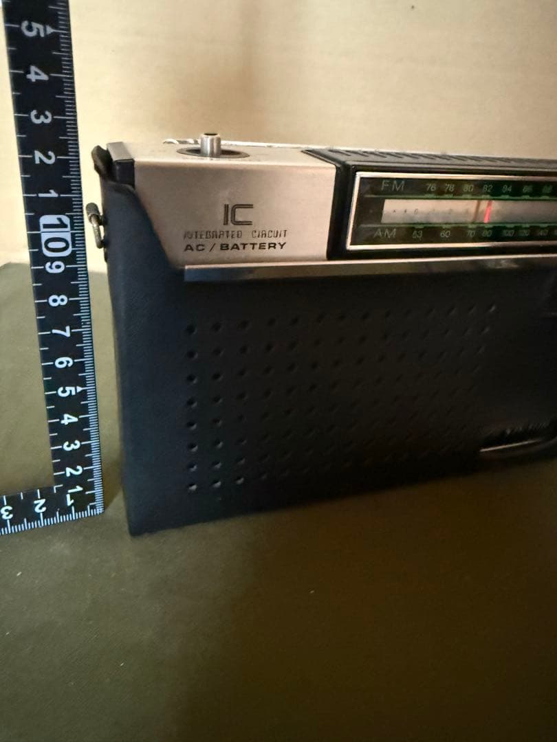 ラジオ　ビクター　F 50 昭和レトロ　アンティーク　現存品　FM AM OK