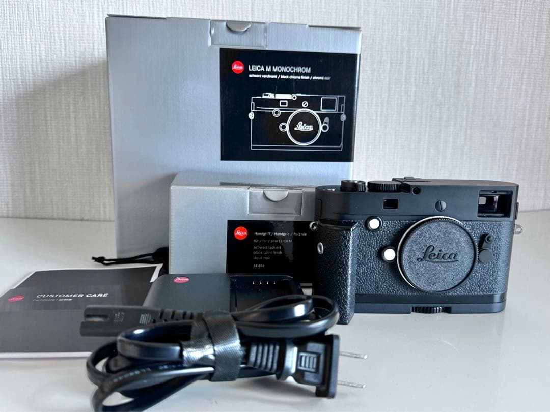 ライカ Mモノクローム Typ246 本体＋ハンドグリップ