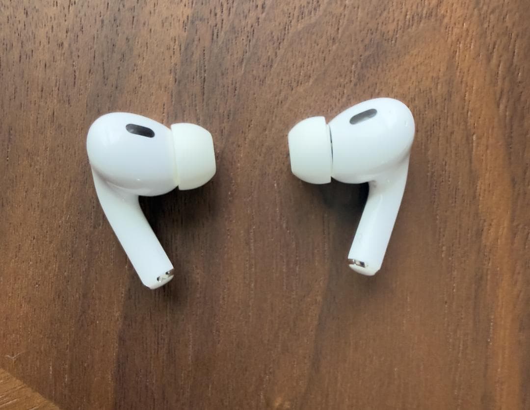 AirPods Pro 第2世代 MagSafe充電 Lightning