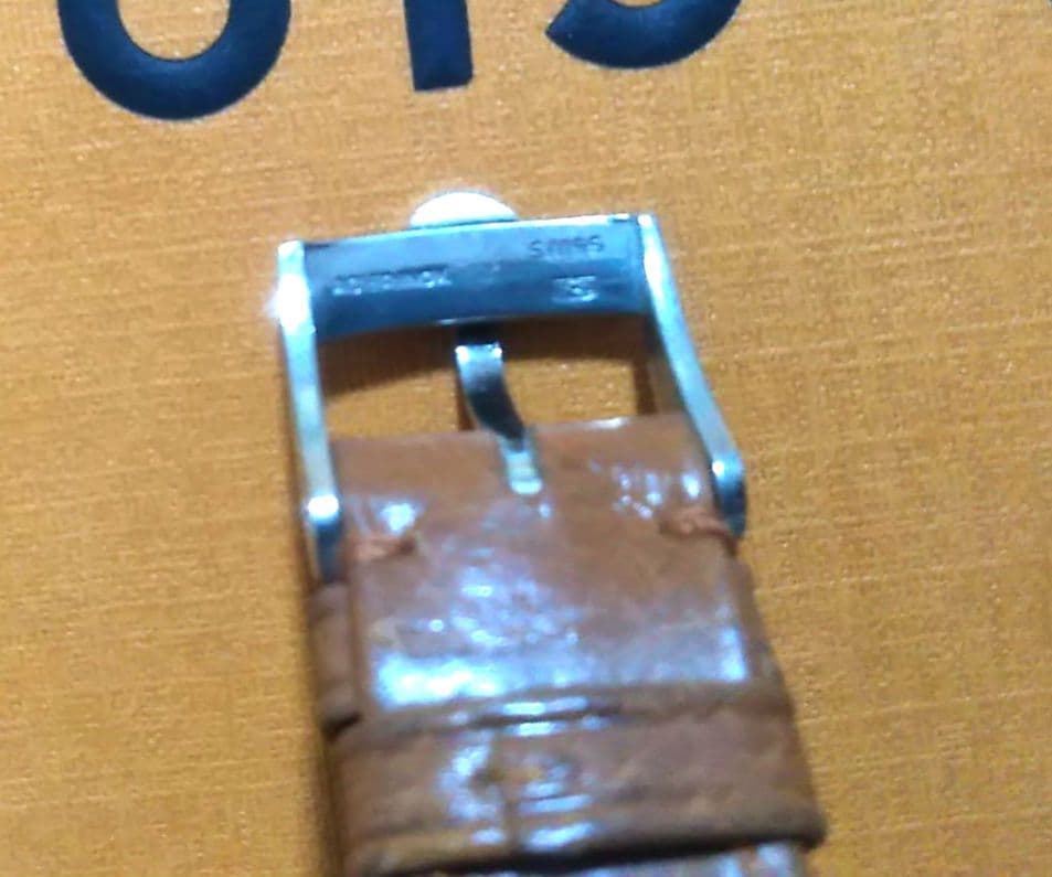 未使用 OMEGA純正　オメガ レザーベルト　やや濃いブラウン 17mm