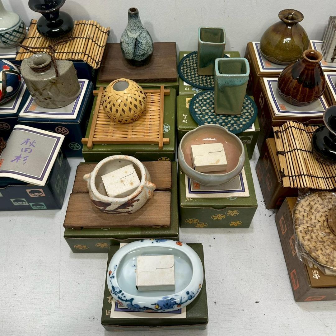 iΦ【 28種 】千趣会 一輪挿し 陶器製 つゆくさ 小さな花器シリーズ ②