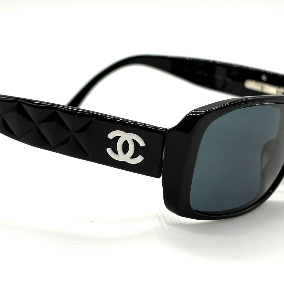 シャネル 5111 カメリア サングラス ブラック プラスチック 美品 正規品