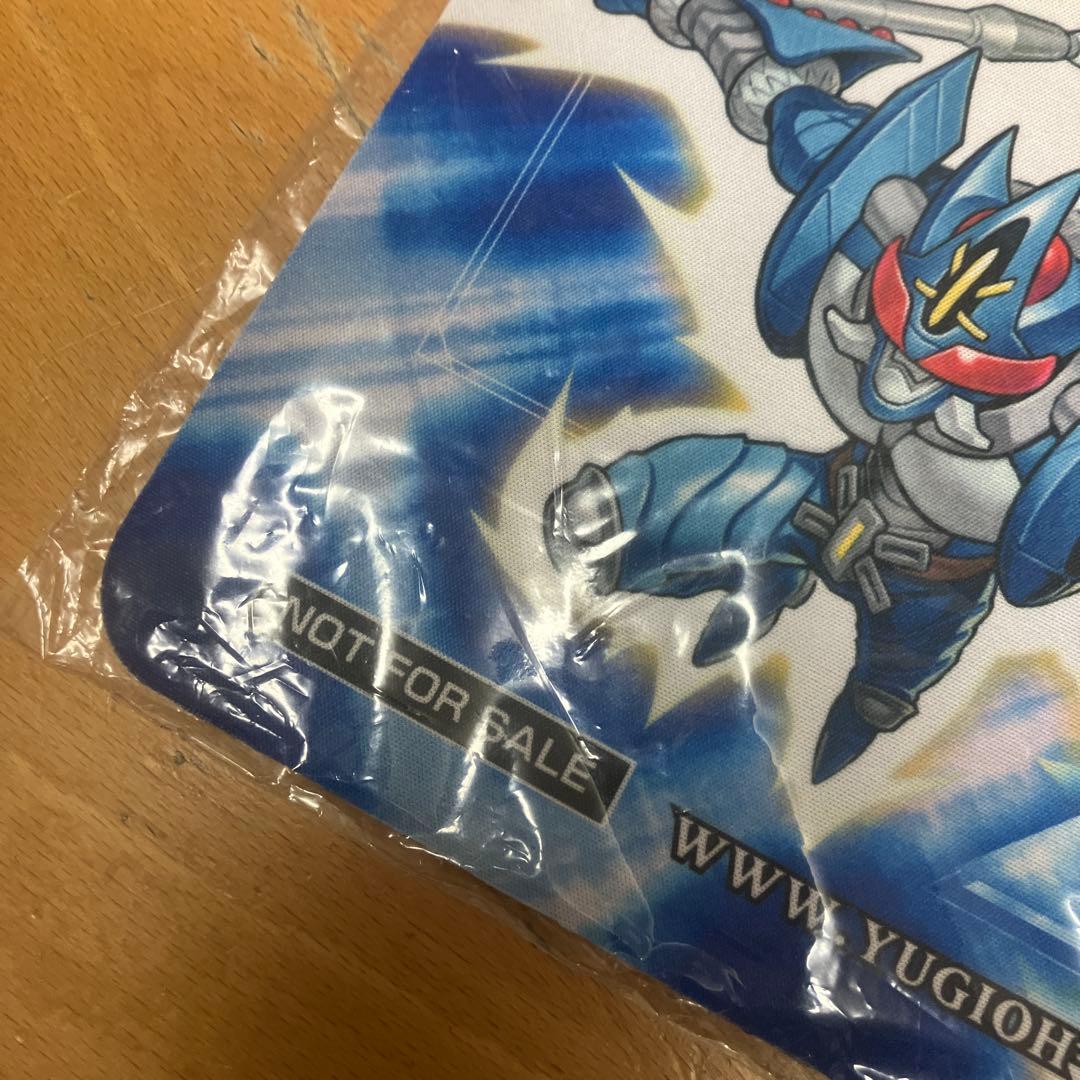 HERO プレイマット　ネオス　ヒーロー　E・HERO 遊戯王　遊戯王の日