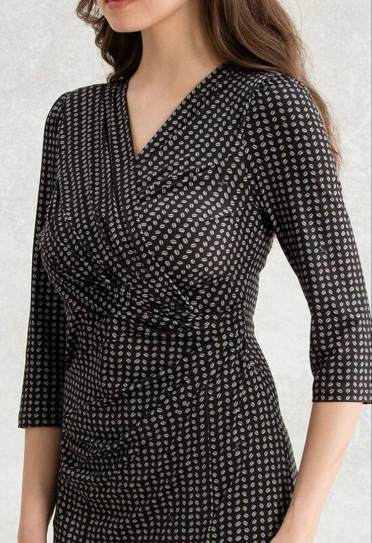 【Kay me】ブラックビーンズサイドギャザーワンピース