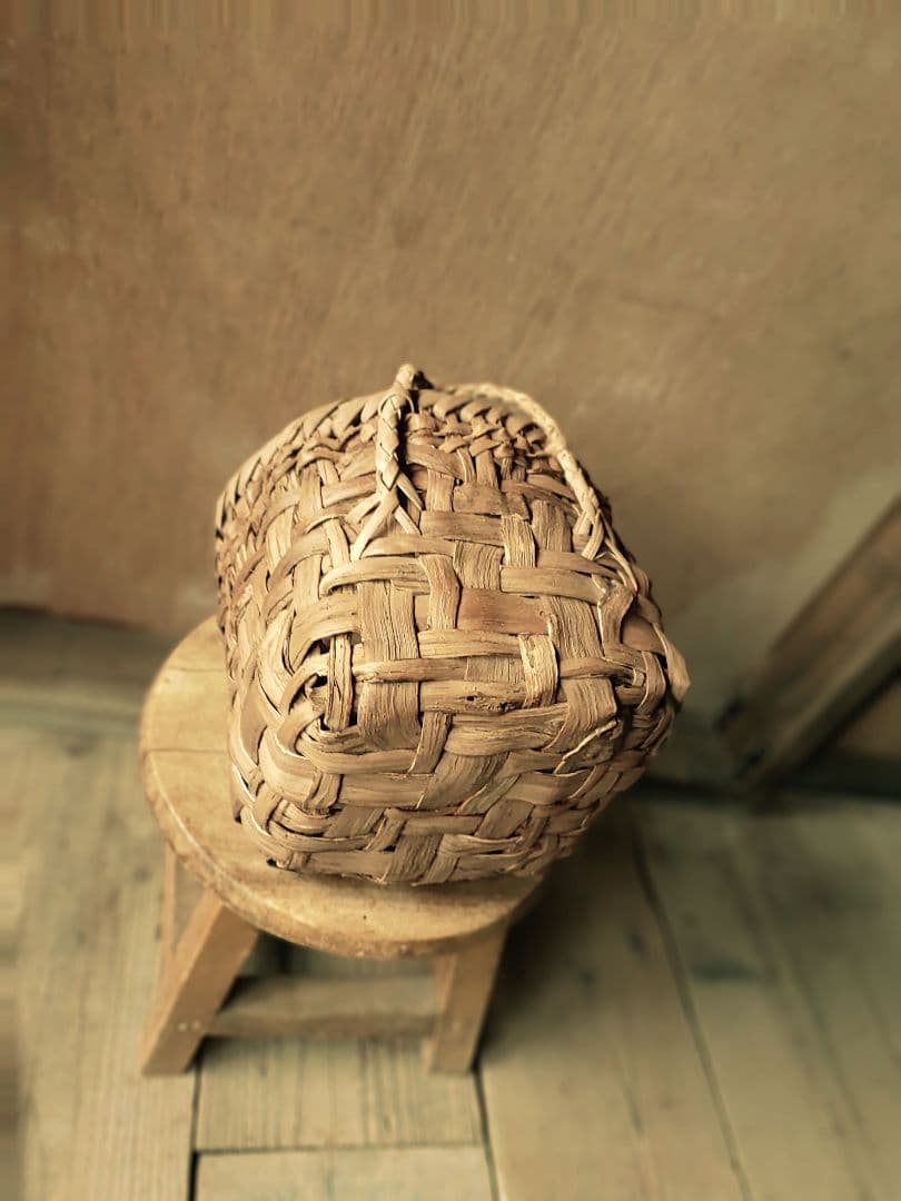 だ*み様 信州安曇野の山葡萄かごバック。里山手仕事。