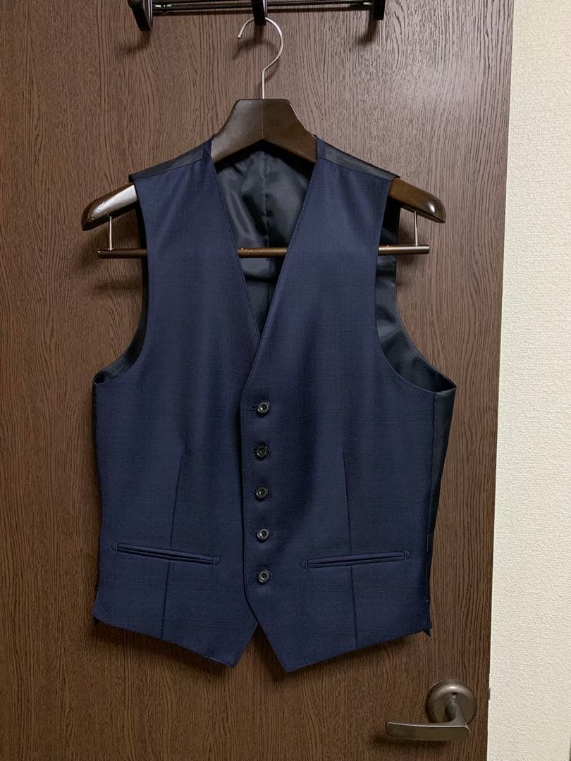 専用AB5新品！イタリアREDAウール100%3ピーススーツ！ネイビーブルー！