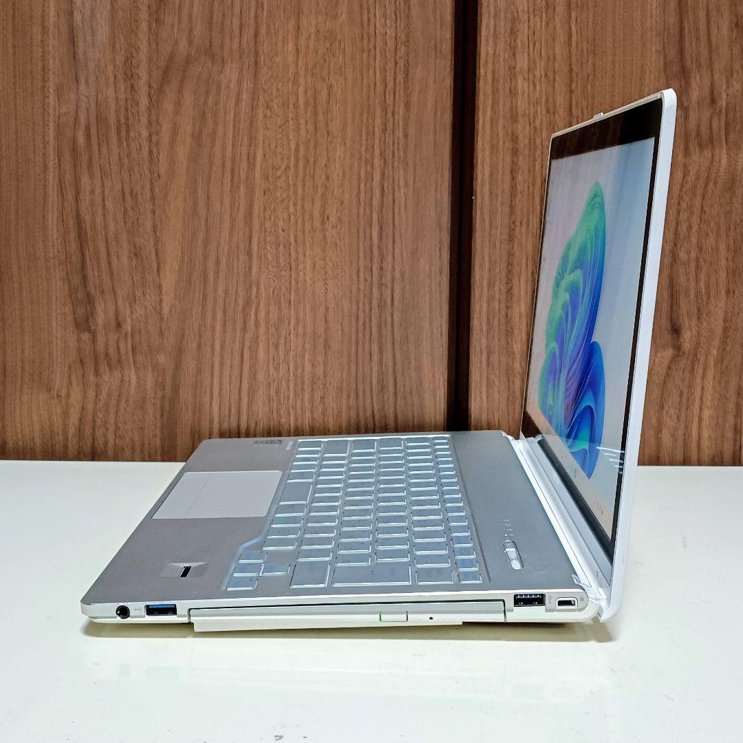 FUJITSU LIFEBOOK Corei5 メモリ6GB SSD256GB