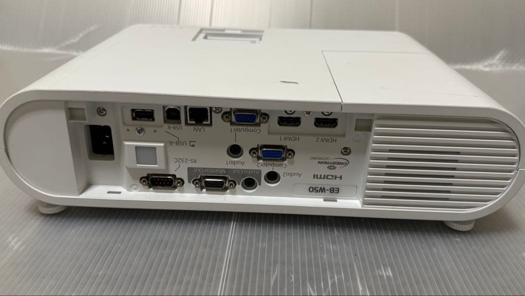 EPSON プロジェクターEB-W50