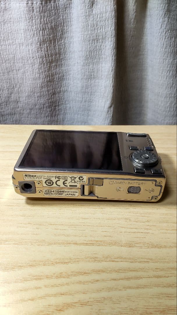 ♫ 超美品 Nikon COOLPIX S600 コンパクトデジタルカメラ