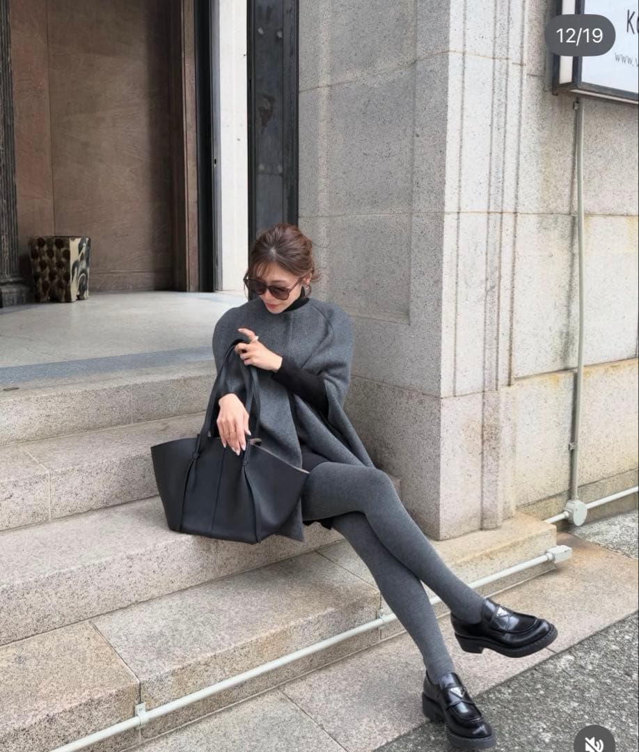 新品【インターファクトリー】ノーカラーケープコート グレー ポンチョ